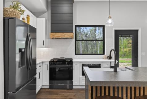 10857 Maya Circle Breezy Point MN 56472