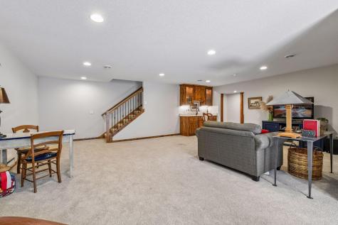 121 Vista Way Waconia MN 55387