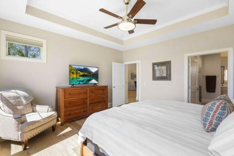 23 Phoebe Lane North Oaks MN 55127