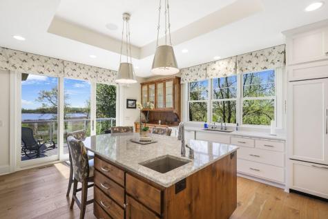 23 Phoebe Lane North Oaks MN 55127