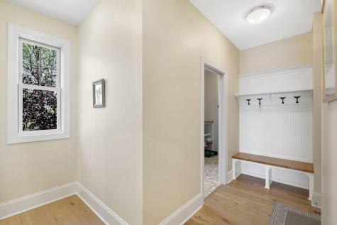23 Phoebe Lane North Oaks MN 55127