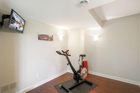 23 Phoebe Lane North Oaks MN 55127