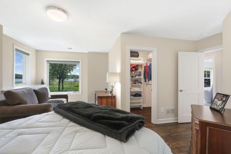 23 Phoebe Lane North Oaks MN 55127