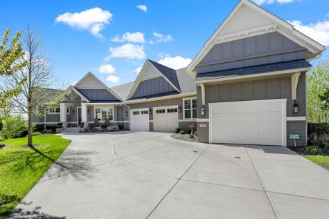 23 Phoebe Lane North Oaks MN 55127