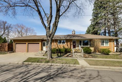 1345 Berkeley Avenue Saint Paul MN 55105