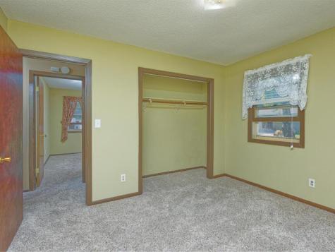 404 Summit Avenue Silver Lake MN 55381