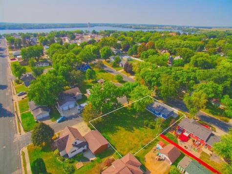 404 Summit Avenue Silver Lake MN 55381