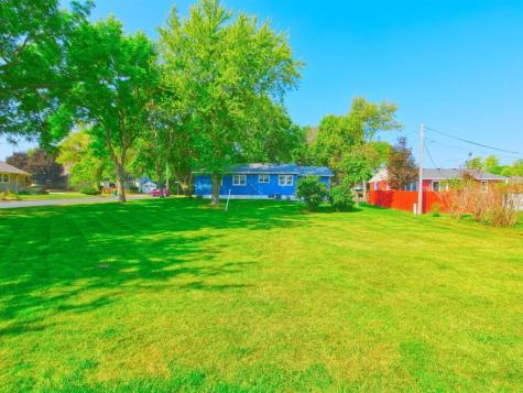 404 Summit Avenue Silver Lake MN 55381