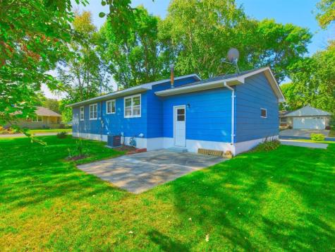 404 Summit Avenue Silver Lake MN 55381