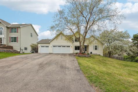 4909 Rusten Road Eagan MN 55122