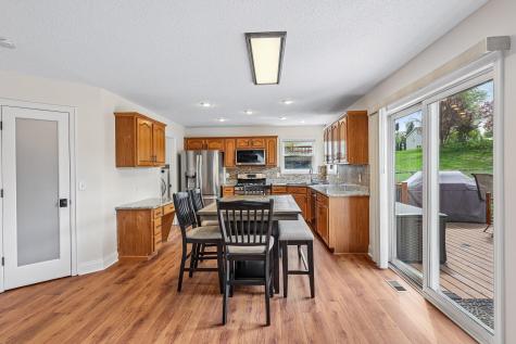 4909 Rusten Road Eagan MN 55122