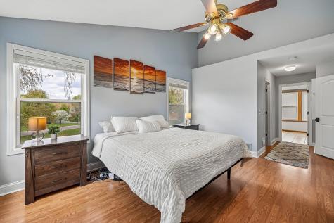 4909 Rusten Road Eagan MN 55122