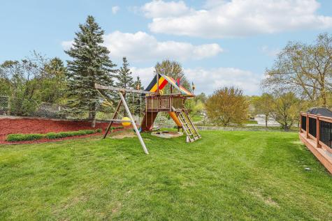 4909 Rusten Road Eagan MN 55122