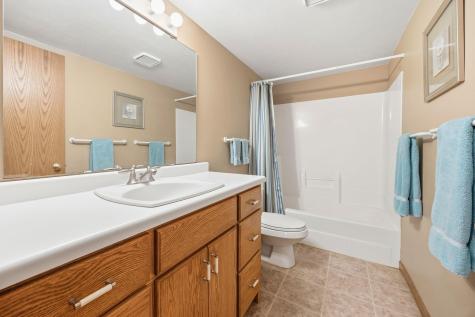 1360 Parkview Drive Chaska MN 55318