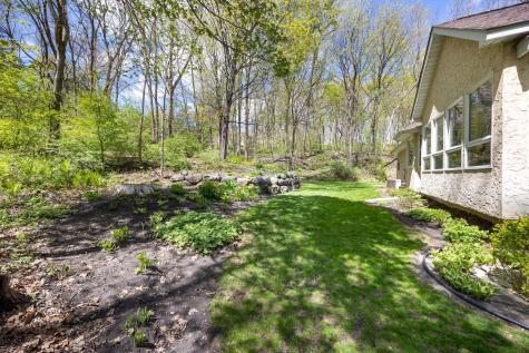 1360 Parkview Drive Chaska MN 55318