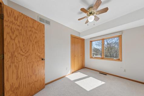 8922 Quinwood Lane N Maple Grove MN 55369