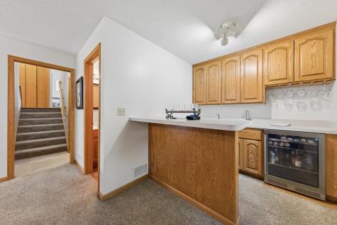 8922 Quinwood Lane N Maple Grove MN 55369