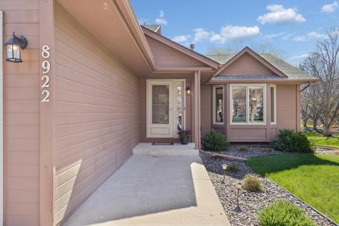 8922 Quinwood Lane N Maple Grove MN 55369
