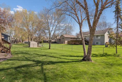 8922 Quinwood Lane N Maple Grove MN 55369