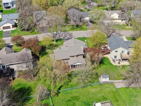 8922 Quinwood Lane N Maple Grove MN 55369