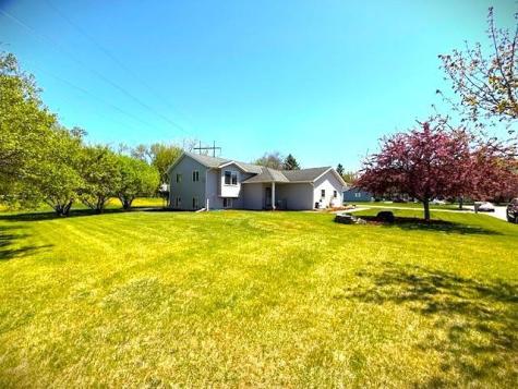 1230 Lenore Way Fergus Falls MN 56537