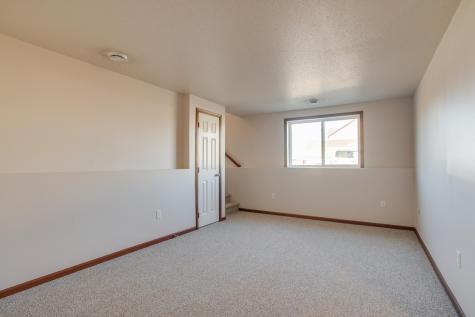 6193 56th Avenue S Fargo ND 58104
