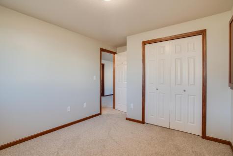 6193 56th Avenue S Fargo ND 58104