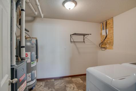 6193 56th Avenue S Fargo ND 58104