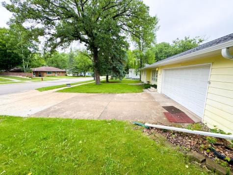 1225 Irving Street Alexandria MN 56308