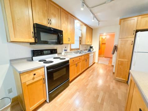 1225 Irving Street Alexandria MN 56308