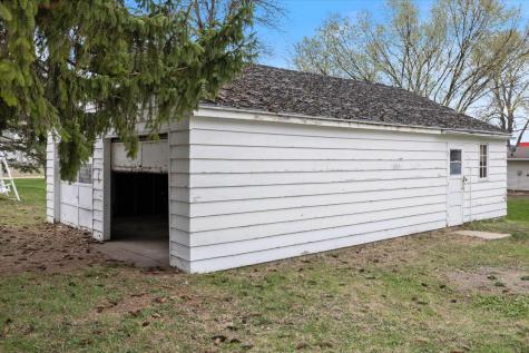 106 E Park Avenue Buffalo Lake MN 55332