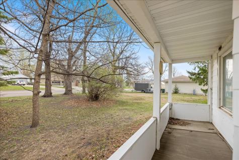 106 E Park Avenue Buffalo Lake MN 55332