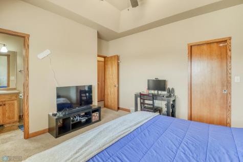 3562 8th Street W West Fargo ND 58078