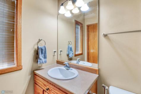 3562 8th Street W West Fargo ND 58078