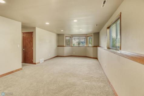 3562 8th Street W West Fargo ND 58078