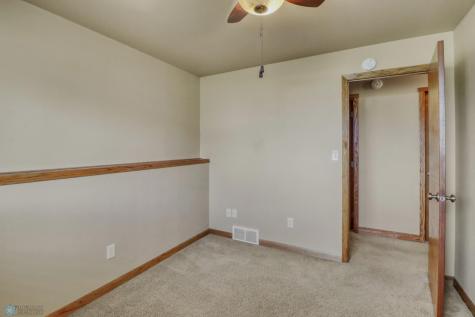 3562 8th Street W West Fargo ND 58078