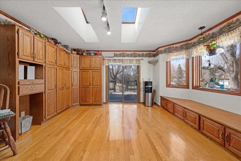 479 Mary Street S Maplewood MN 55119