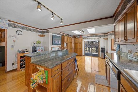 479 Mary Street S Maplewood MN 55119