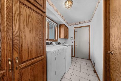 479 Mary Street S Maplewood MN 55119
