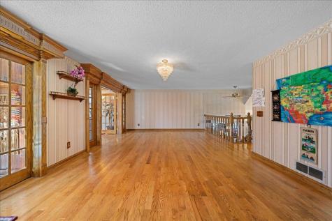 479 Mary Street S Maplewood MN 55119