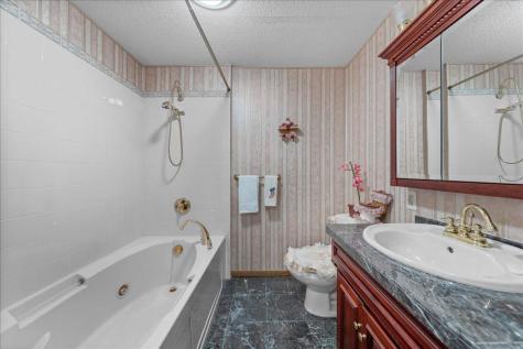 479 Mary Street S Maplewood MN 55119