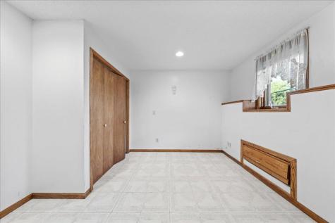 479 Mary Street S Maplewood MN 55119