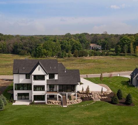2073 Bridgevine Court Independence MN 55359