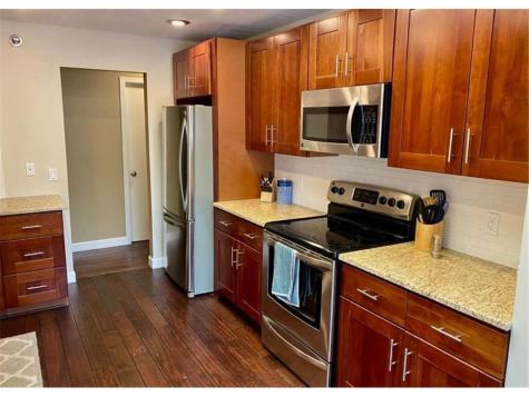 2575 Heritage Drive Mendota Heights MN 55120