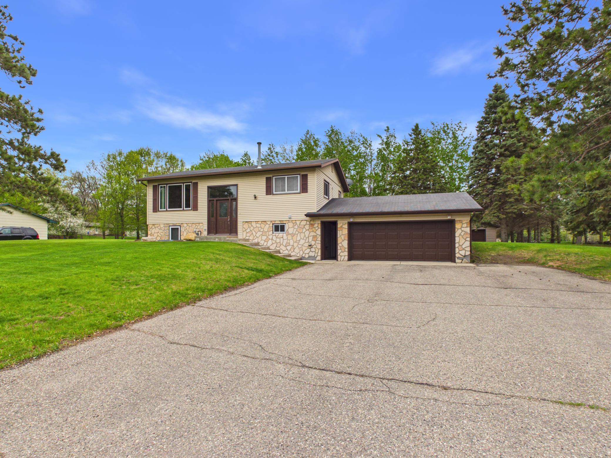1606 Scenic Heights Road NE Alexandria MN 56308