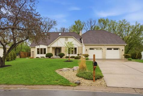 13220 38TH Avenue N Plymouth MN 55441