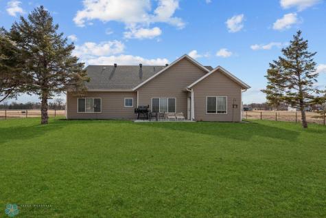 300 Pine Drive Hankinson ND 58041