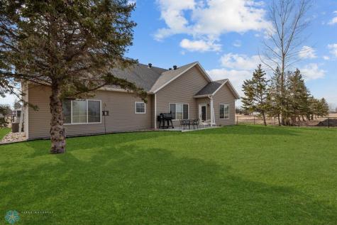 300 Pine Drive Hankinson ND 58041
