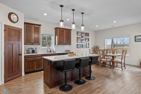 300 Pine Drive Hankinson ND 58041