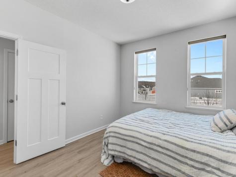 6662 Wildflower Way Minnetrista MN 55331
